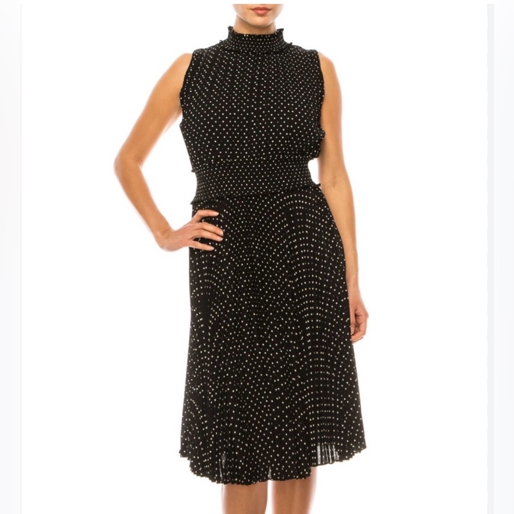 Nanette Lepore Mock Neck Sleeveless Pleated Polka Dot Dress Smocked Waist Size 4